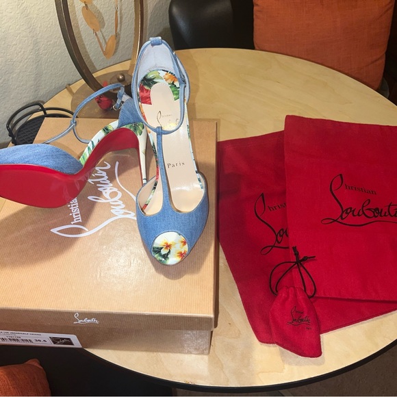 Red Bottoms-Christian Louboutin - Picture 11 of 13